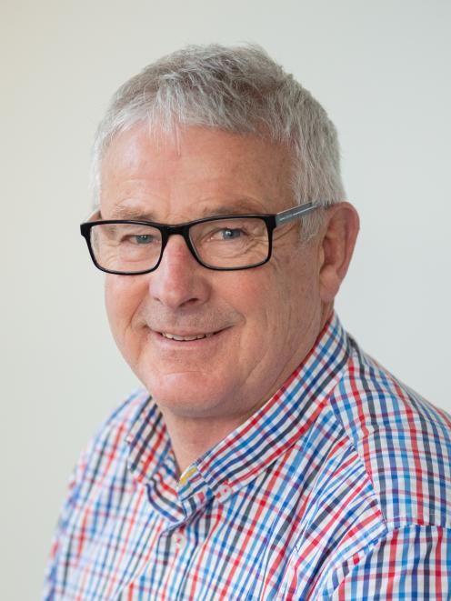 Lloyd McCall