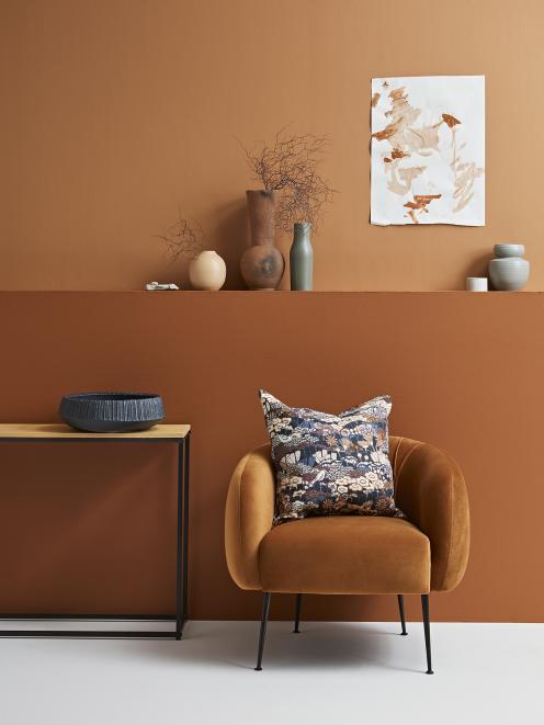 Optimism and energy abound in this living area, celebrating spicy oranges and warm terracotta....