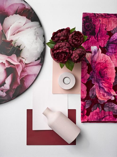 Rosy hues evoke an inviting and comforting offering. Soothing and inspiring, they’ll pop...