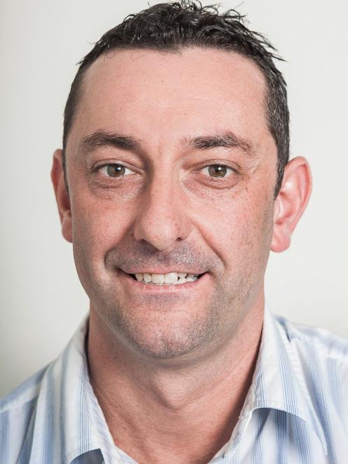 Scott Weatherall