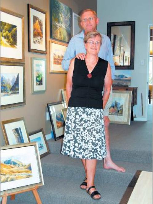 Visitors to artist Maurice Middleditch and his wife Janet’ s home are greeted by artworks .