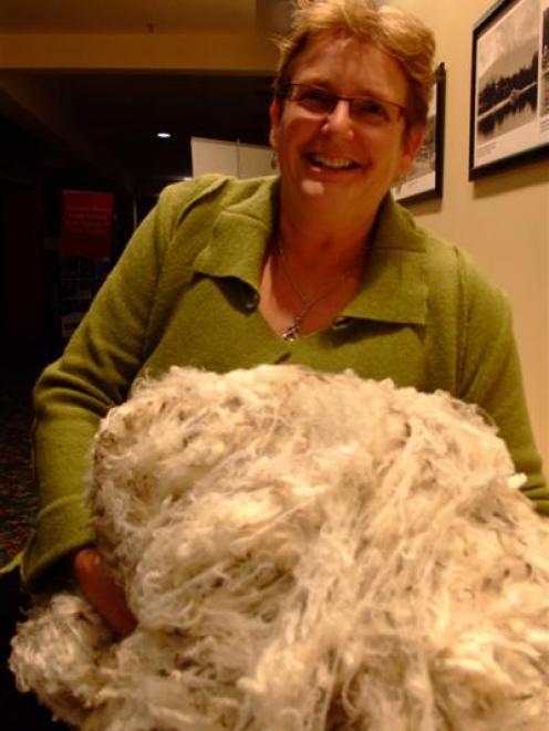 Long-time wool-classer Barbara Newton is passionate about the wool industry.
