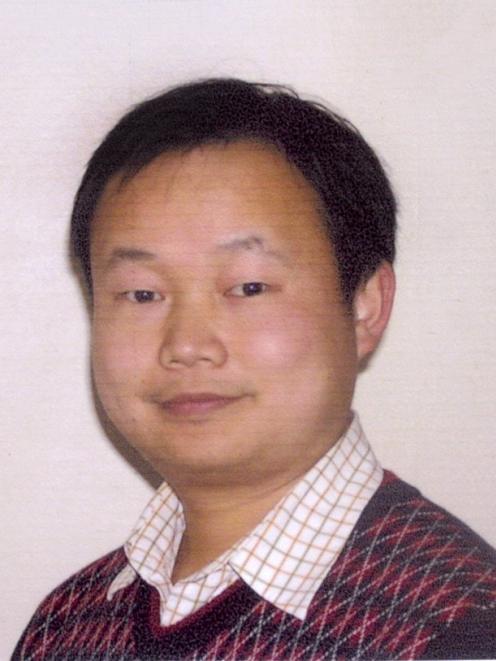 Dr Li Hong 'Chris' He