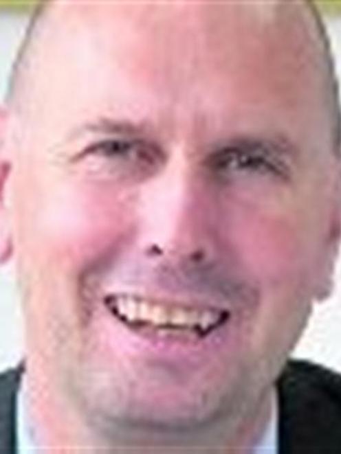 <p style="margin-bottom: 0cm" class="western">
Dougal McGowan.
</p>