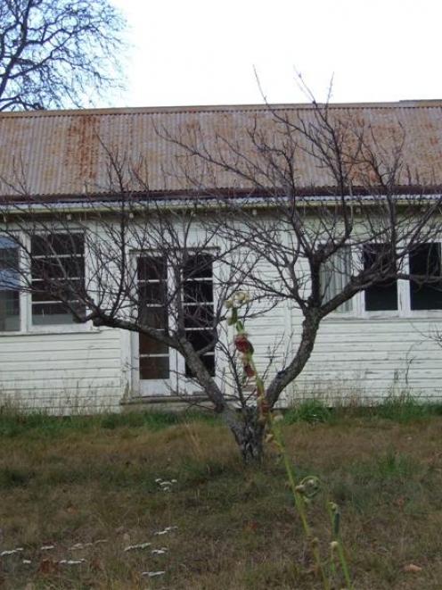 A new home will be built on the cottage site.