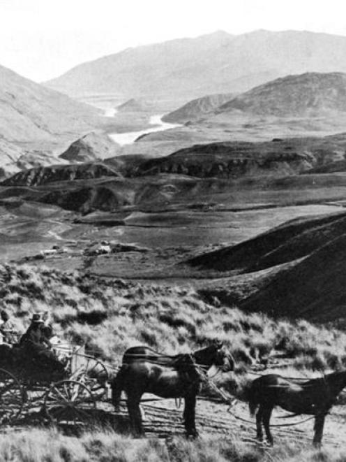 A view from the Crown Range, looking towards Lake Wakatipu, Central Otago. - <i>Otago Witness</i>...
