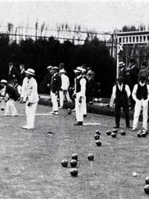 Action from the Roslyn green during the inaugural New Zealand bowls championships in Dunedin....