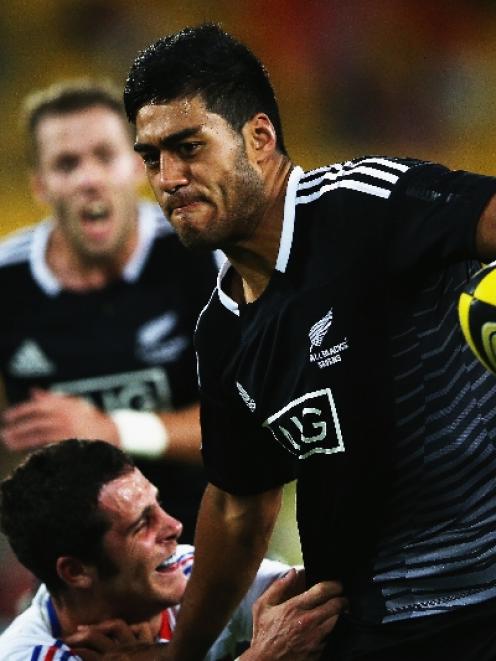 Akira Ioane