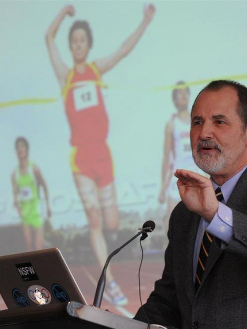 American ethicist Prof Ronald Green discusses gene-doping issues this week. Photo by Peter McIntosh.