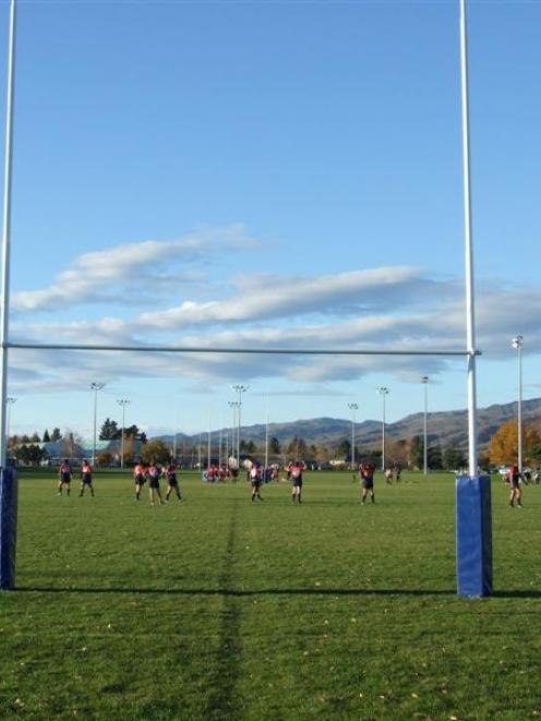 Anderson Park sportsgrounds, Cromwell. Photo by Lynda van Kempen.