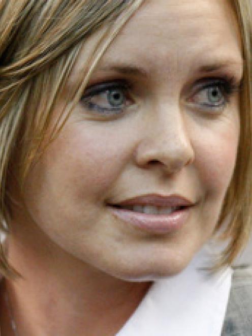 anna-guy-nzh.jpg