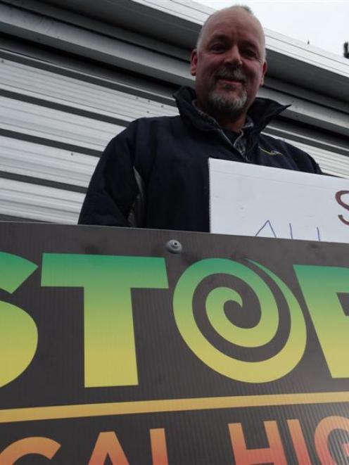 Anti-legal highs campaigner Calvin Hooper has thrown away his protest signs now  synthetic...