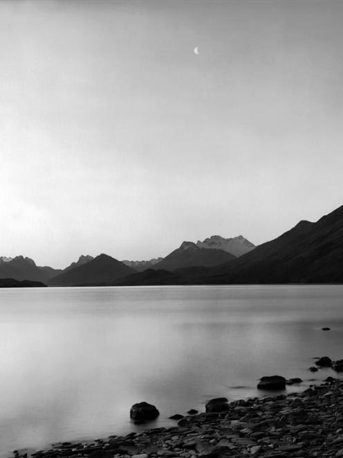 Te Koroka. Te Wahi Pounamu. Whakatipu Wai Maori, by Mark Adams