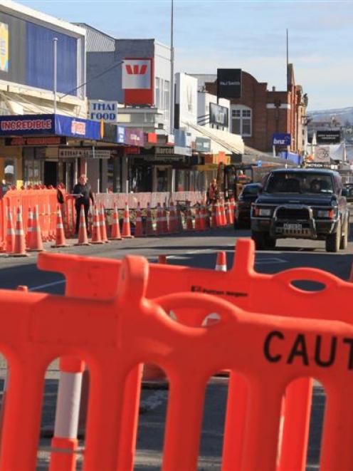 As the $3.2 million Clyde St upgrade in Balclutha nears  the halfway mark, some retailers have...