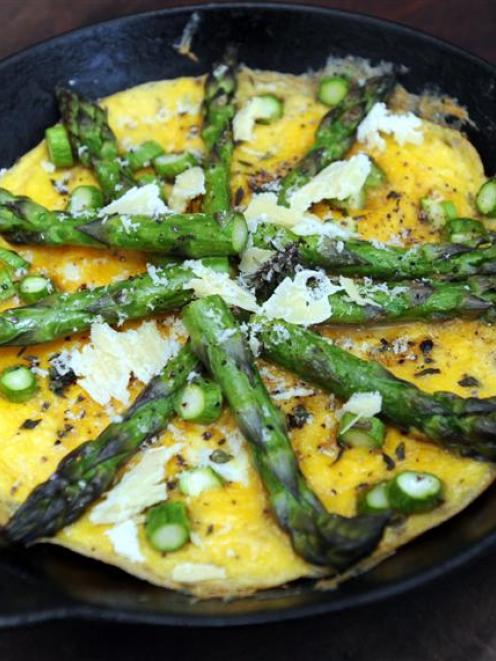 Asparagus and thyme frittata. Photo by Peter McIntosh.