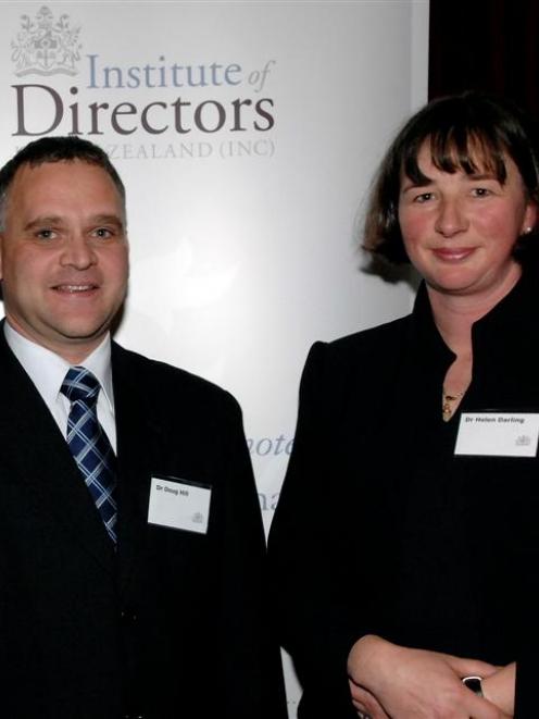 Award-winner Doug Hill and runner-up Helen Darling. Photo by Linda Robertson.