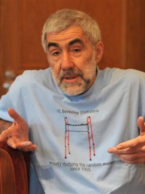 Award-winning Australian statistician Prof Terry Speed talks about his research, in Dunedin....
