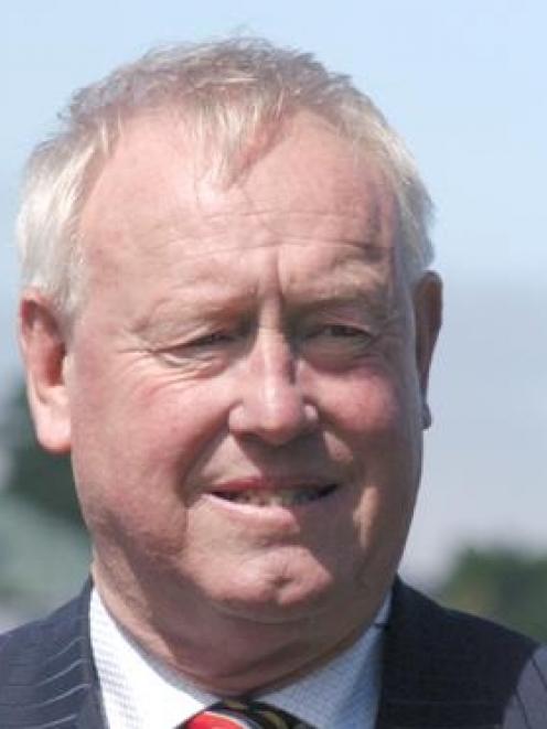 Barry Thomas