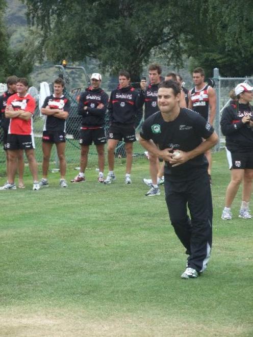 Black Caps 12th man Nathan McCullum trains with the team at the Queenstown Events Centre...