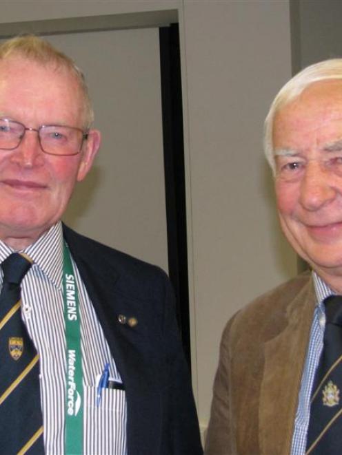 Bob Engelbrecht (left) and Grant McFadden catch up at the recent IrrigationNZ conference in...