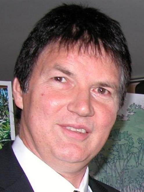 Bob Robertson.