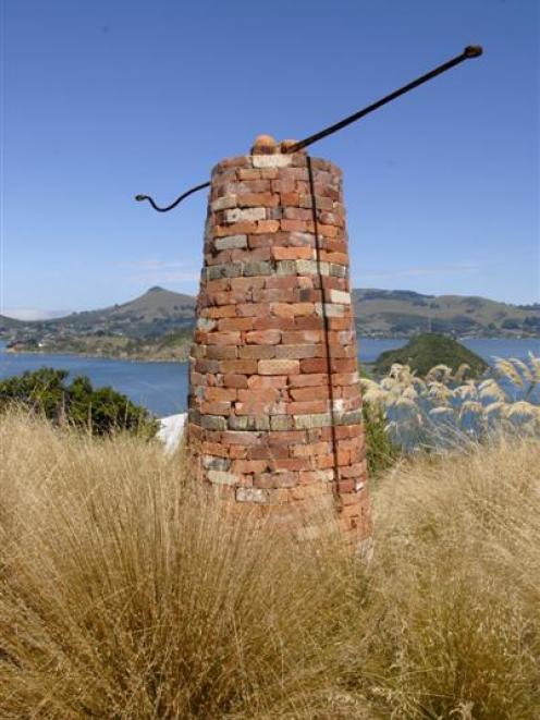 Brick Column, by Russell Moses. Photo by Gregor Richardson.