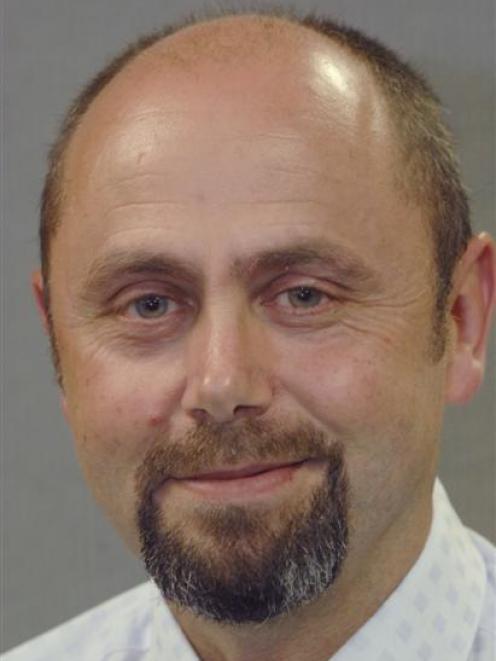 Chris Fraser