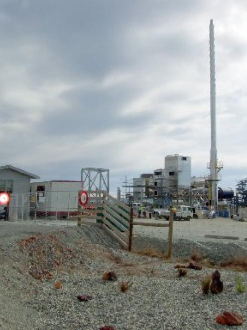 Construction of Solid Energy's pilot briquetting plant near Mataura is on track for completion by...