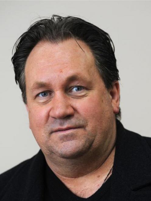 Darryl Thombleson.