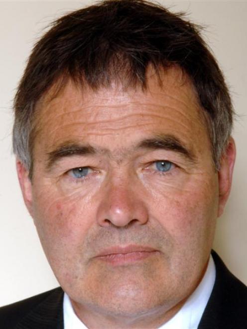 Dave Cull.