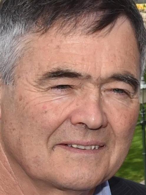 Dave Cull.