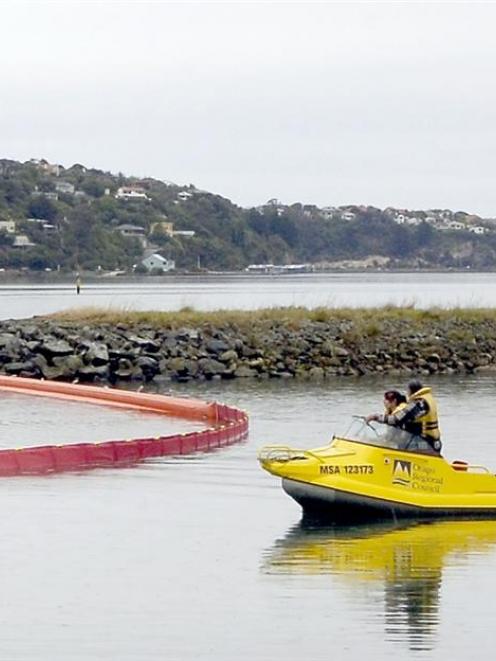 Monarch skipper Rachel McGregor and Mike O'Brien (Hawkes Bay Regional Council) helping out during...