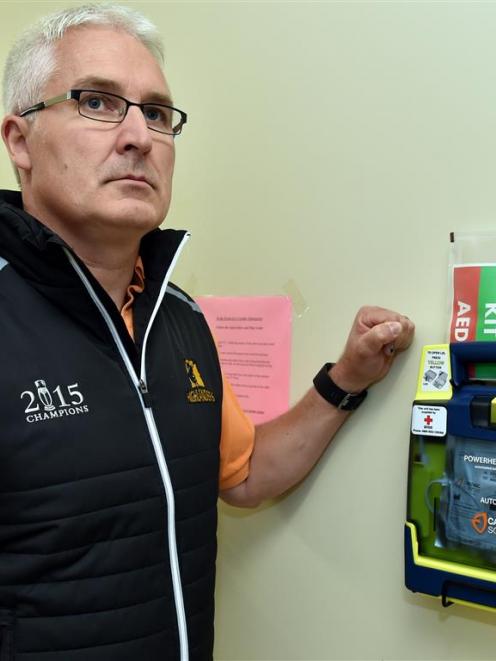 Dr Hamish Osbourne with a defibrillator machine at Dunedin Hospital. Photo by Gregor Richardson.