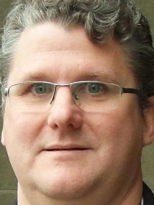 Dr Hywel Lloyd