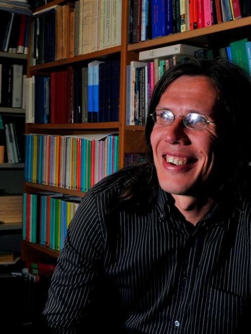 Dr Taneli Kukkonen is co-ordinating a University of Otago course being taught over the space of a...