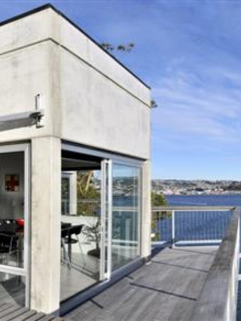 Dunedin architectural designer Chris Sargeant last night won a major national award for "Gerrard...