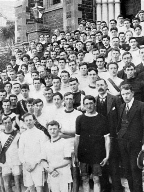 Dunedin harriers in front of St Joseph's Cathedral, before a combined run. - Otago Witness, 4.9...