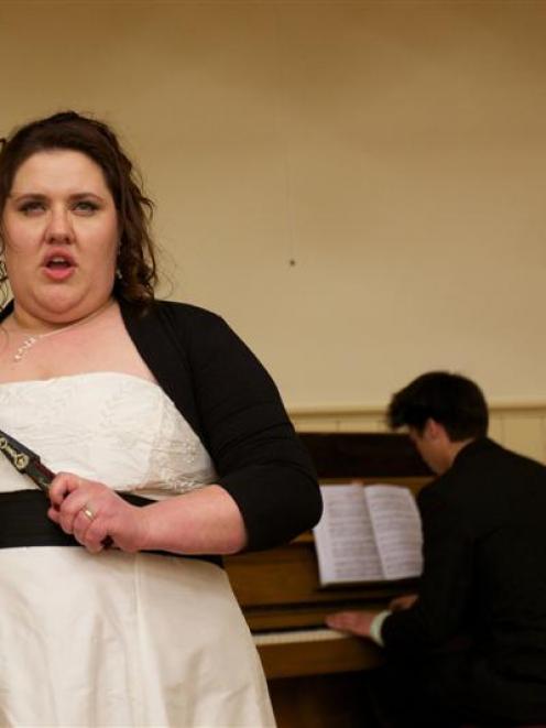 Dunedin mezzo-soprano Claire Barton. Photo by Claire Barton.