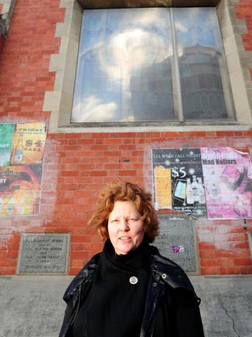 Elizabeth Kerr outside the Monkey Bar in Hanover St. Photo by Craig Baxter.