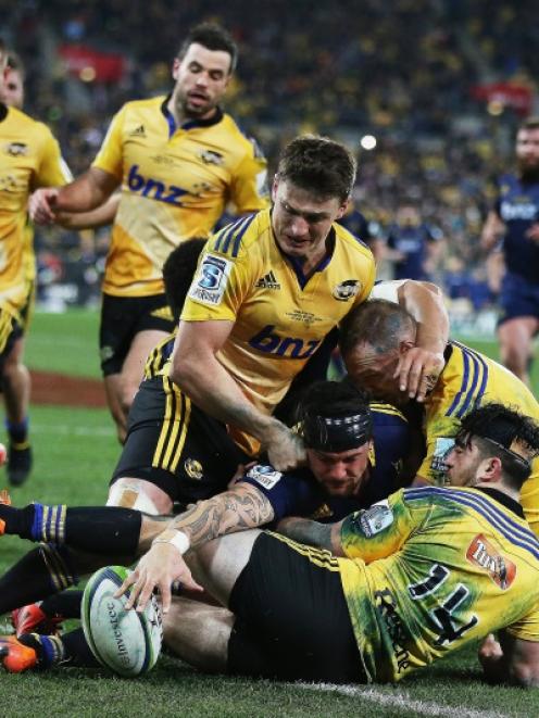 Elliot Dixon scored one of the great tries in the defining moment of the final.
