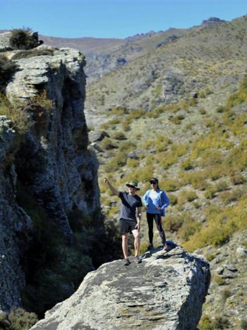 Event organiser Tom Pinckney and competitor Samantha Gash check the course for the Northburn 100...