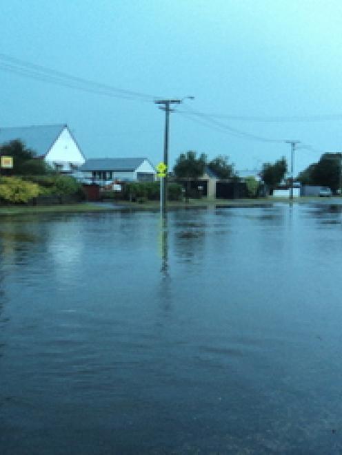 Flooding at Dickson Road near Papamoa Primary School, Tauranga. Photo / Supplied by Stuart Mason