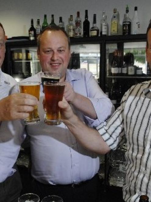 Getting their taste-buds ready for the New Zealand International Science Festival science of beer...