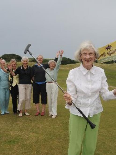 Helen Laidlaw with (from left) Jo Steele, Clarice Pearson, Lesley Sinclair, Merle McCulloch, Elza...