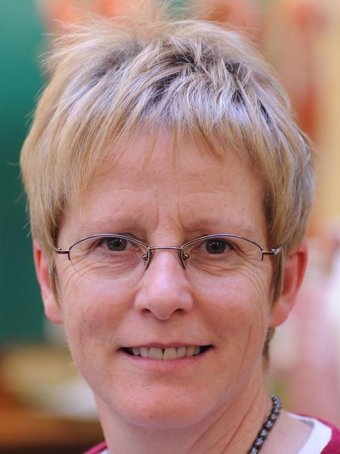 Helen Nicholson
