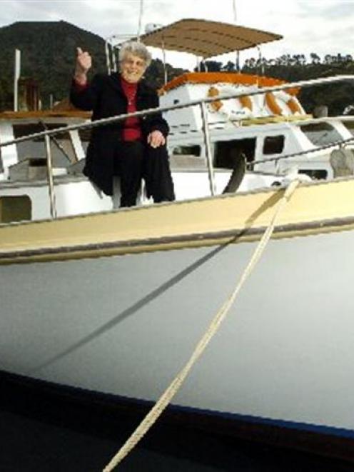 Otago Yachtsperson of the Year Mary Inglis on the bow of Kate. Photo by Gerard O'Brien.