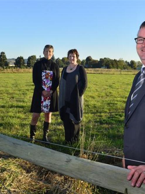 Inspecting the site of Hope and Sons' planned crematorium in Dukes Rd North, Mosgiel, yesterday...