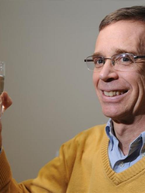 International water and health specialist Prof Stephen Luby highlights the importance of  healthy...