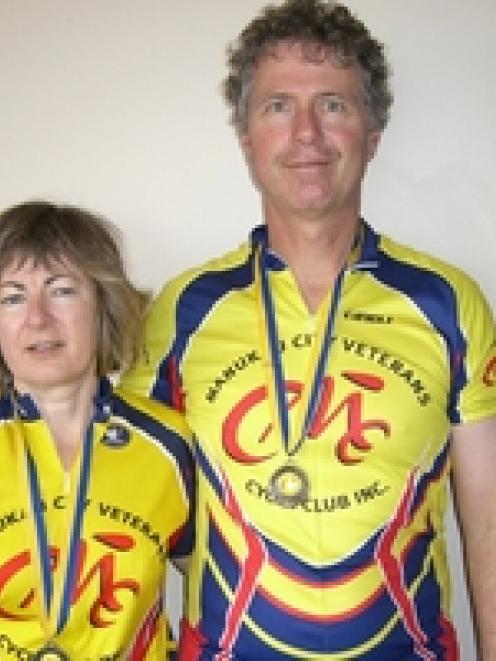 Jane Farrelly (L) was cycling with husband Ian Farrelly (R) when she was killed in an accident.
