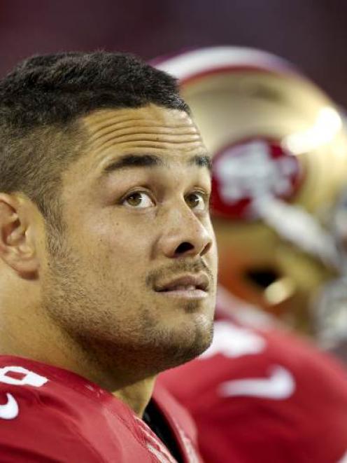 Jarryd Hayne has survived the first round of cuts at the San Francisco 49ers.